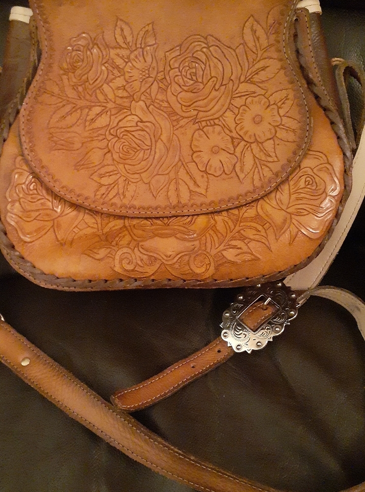 Handmade genuine leather purse